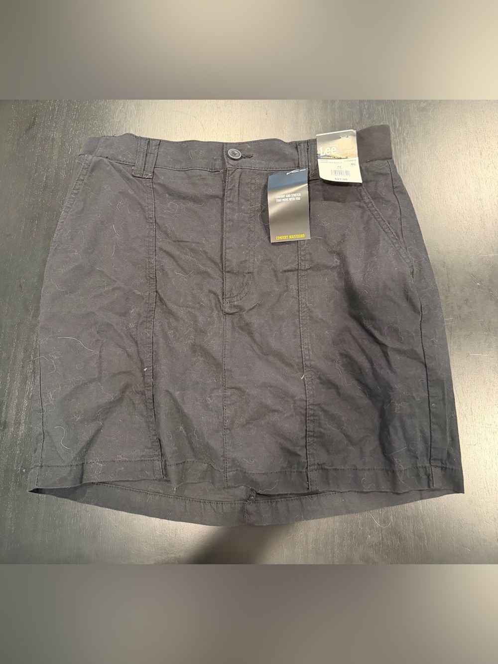 Lee Women's Black Skort with Front Panel Detailing